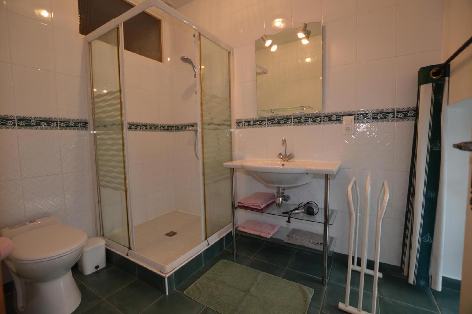 La Pahorie Bed & Breakfast Saint-Meloir-des-Ondes Luaran gambar